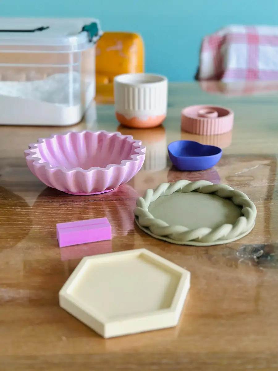 Maak unieke items van Jesmonite